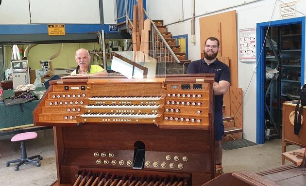 Photo of Pierce Pipe Organ Builders
