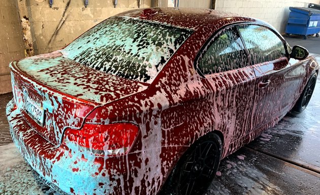 Photo of Denny's Car Wash