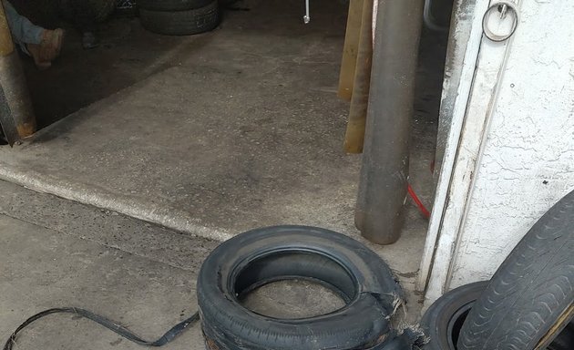 Photo of Indio's Tire Shop