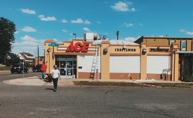 Photo of Ace Hardware at the Highlands