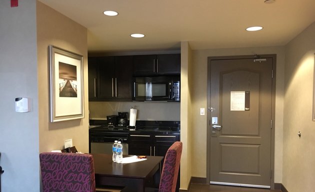 Photo of Homewood Suites by Hilton Toronto Vaughan