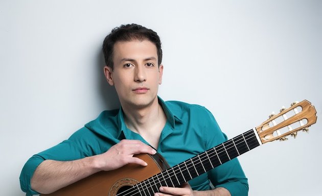 Photo of Andreas Moutsioulis - Guitar performer / Guitar and Ukulele lessons