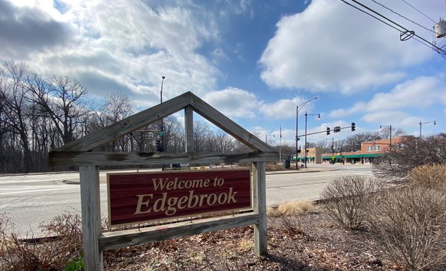 Photo of Edgebrook Dental PC