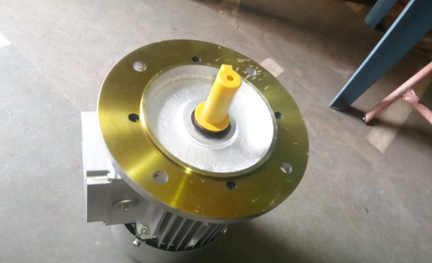 Photo of g tek Motors and lab Instrument