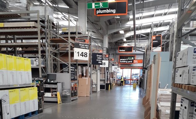 Photo of B&Q Leigh