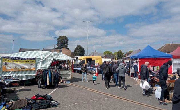 Photo of Hounslow West Carboot