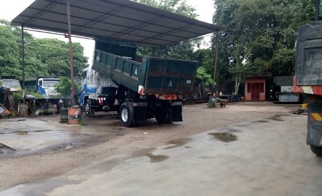 Photo of Heng Seng Yeap Lorry Builder