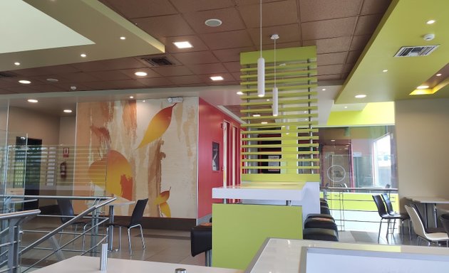 Foto de McDonald's Orellana
