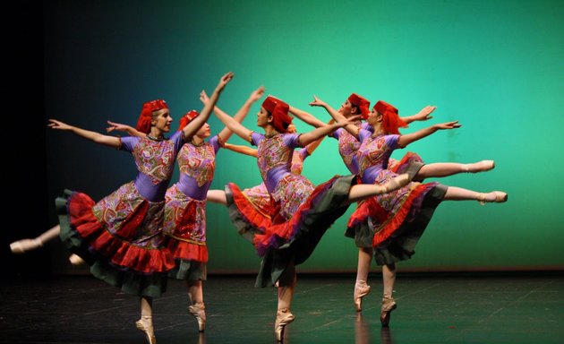 Foto de Academia de Ballet Tiempo Presente