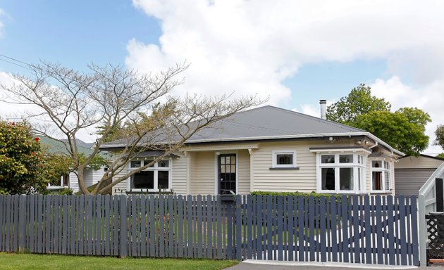 Photo of Mary's Villa - Christchurch Holiday Homes