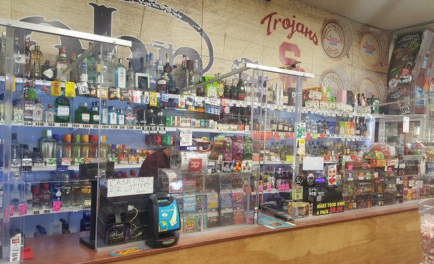 Photo of John's Liquor