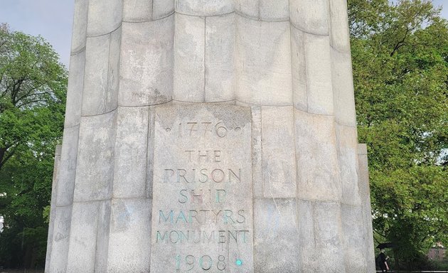 Photo of Prison Ship Martyrs Monument