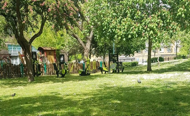 Photo of Pedlars Acre Park Play Area