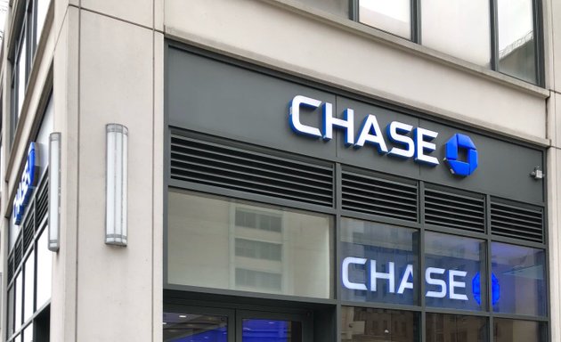 Photo of Chase Bank