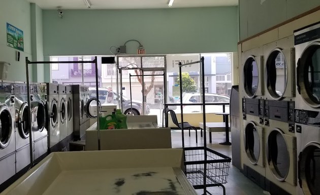 Photo of Amybelle's Wash & Dry