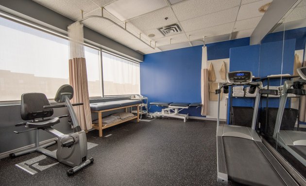 Photo of PhysioCore and Sports Rehab (Rutherford and Bathurst - Thornhill, Richmond Hill, Vaughan, Maple)