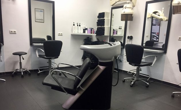 Foto von Kiymet’s Friseursalon