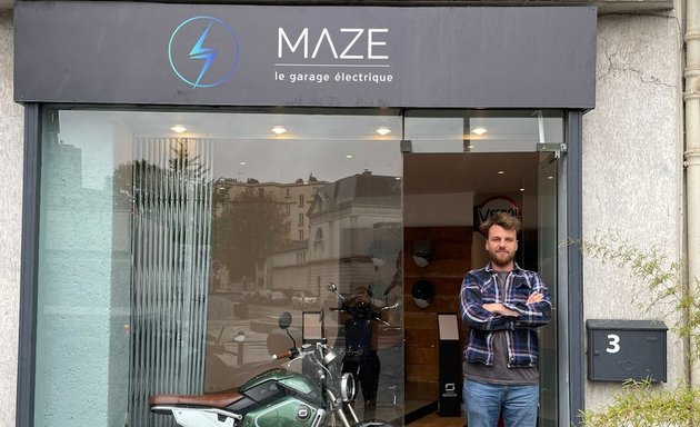 Photo de MAZE - Le Garage Électrique - Motos et Scooters Électriques à Boulogne | SUPER SOCO, SEGWAY, ORCAL, SURRON, RAY 7.7
