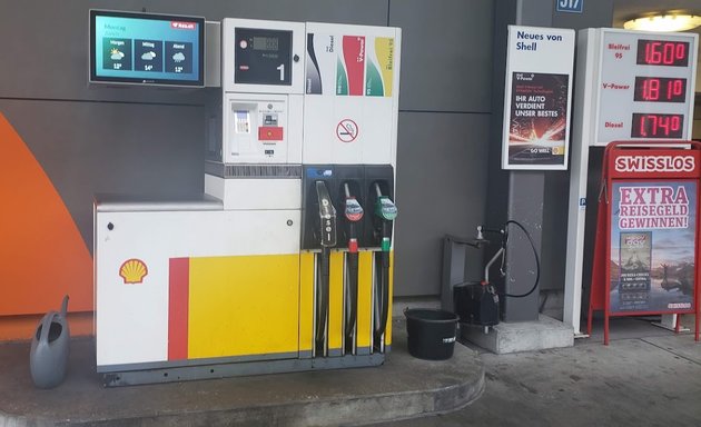 Foto von Migrol Service mit Shell-Treibstoff