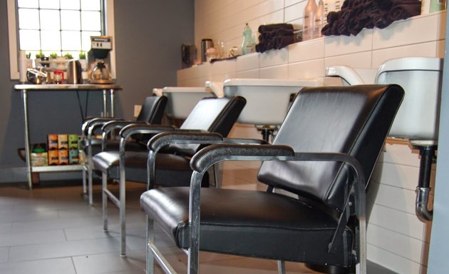 Photo of Harlots Hair Salon Ltd