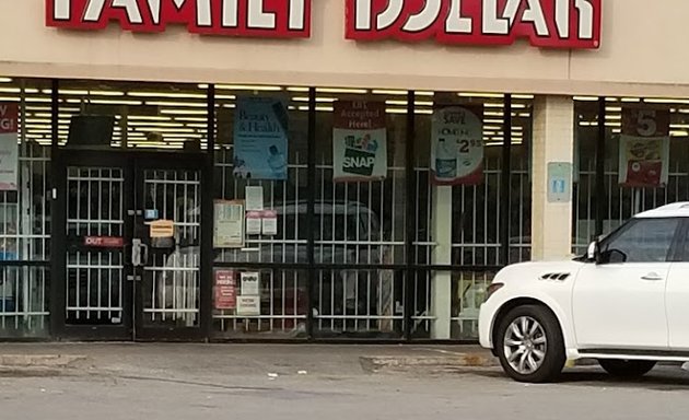 Photo of Family Dollar