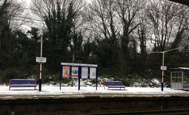 Photo of Gordon Hill Railway Station