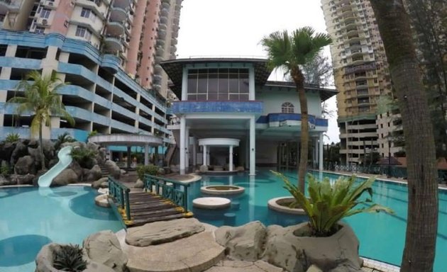 Photo of Venice Hill Condominium Tower 5