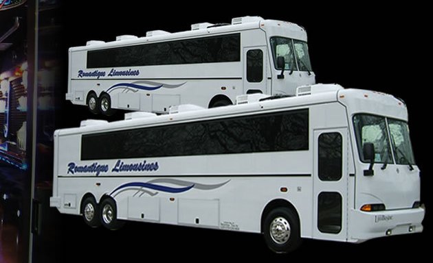 Photo of Romantique Double Diamond Limousines Inc.