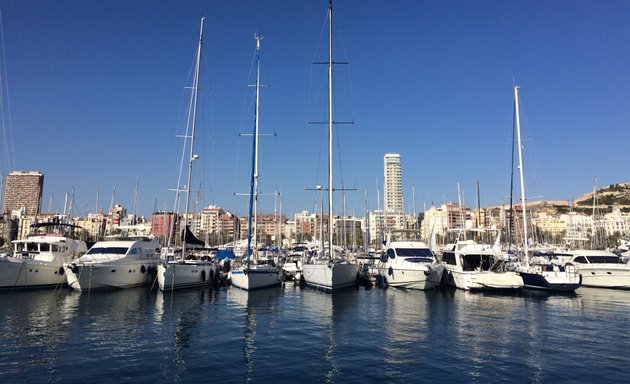 Foto de Marina Deportiva del Puerto de Alicante