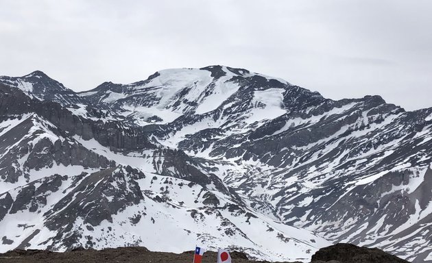 Foto de Tres Puntas, Valle Nevado By Acampandochile Tour Operator