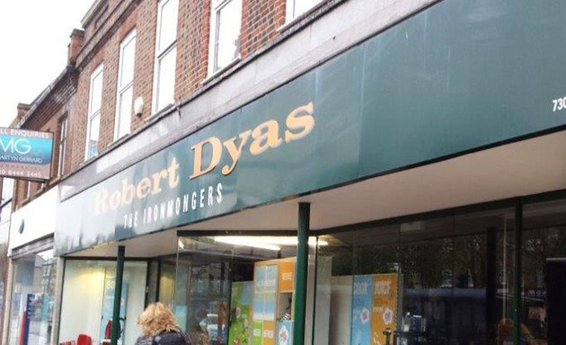 Photo of Robert Dyas North Finchley