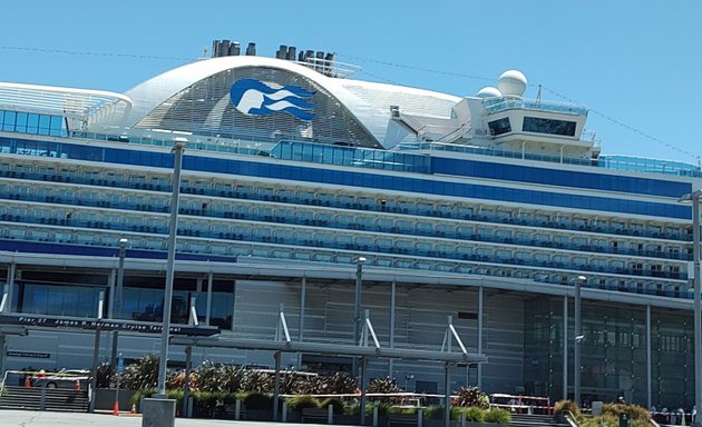 Photo of Pier 27