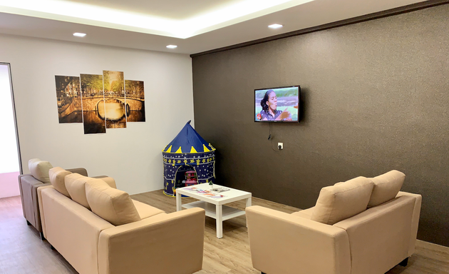 Photo of Q&M Dental Clinic (Seri Kembangan)