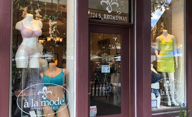 Photo of a la mode intimates at Fells Point