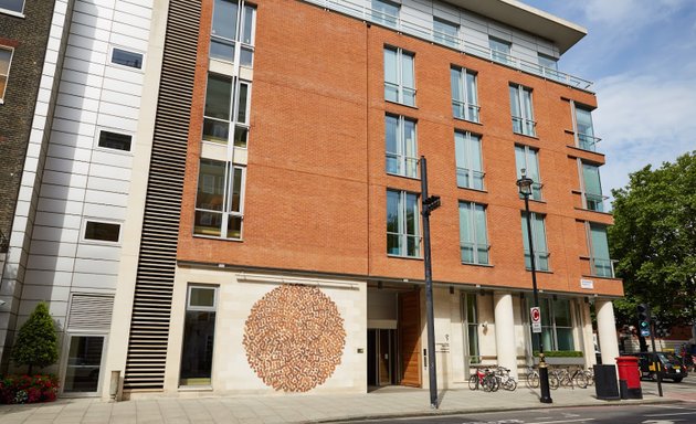 Photo of The London Clinic Cancer Centre