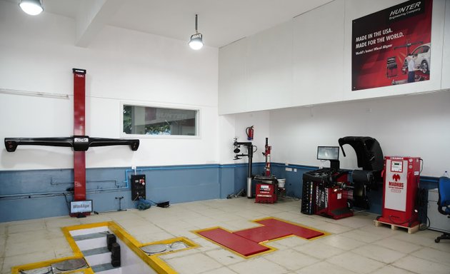 Photo of Madhus Garage Equipment Pvt. Ltd.