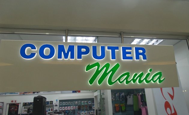 Photo of Computer Mania Howard Centre