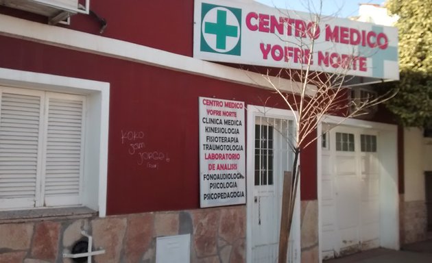Foto de Centro Médico Yofre Norte