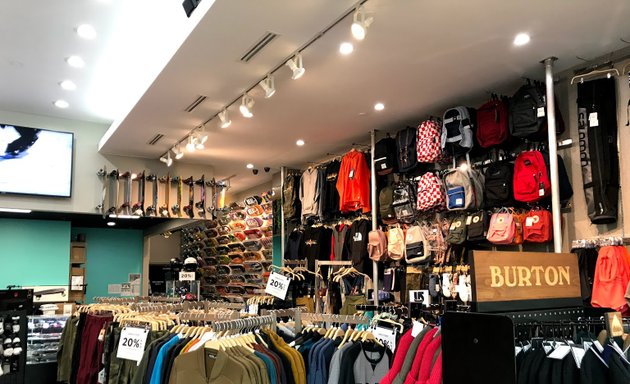 Photo of Xtreme Boardshop Los Angeles