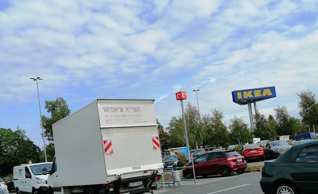 Foto von Kundenparkplatz Gewerbegebiet