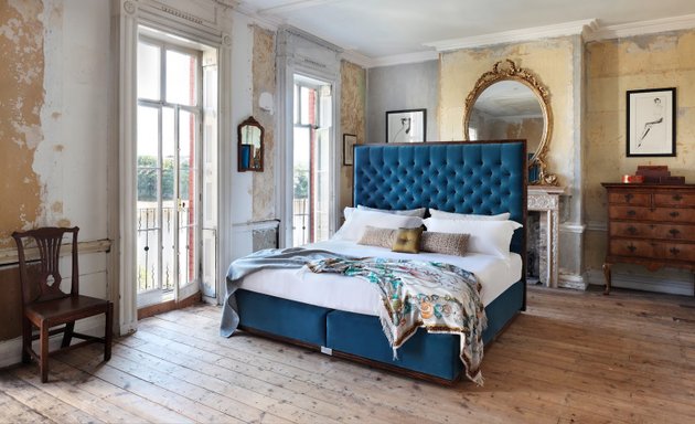 Photo of Savoir Beds - Chelsea Harbour