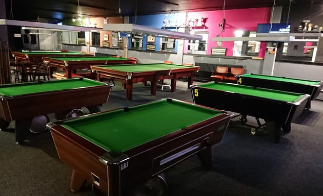 Photo of Q's Sports Lounge Snooker Club