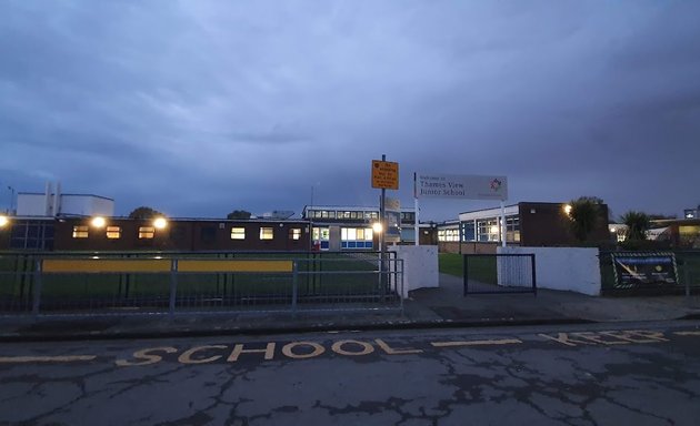 Photo of Thames View Junior School