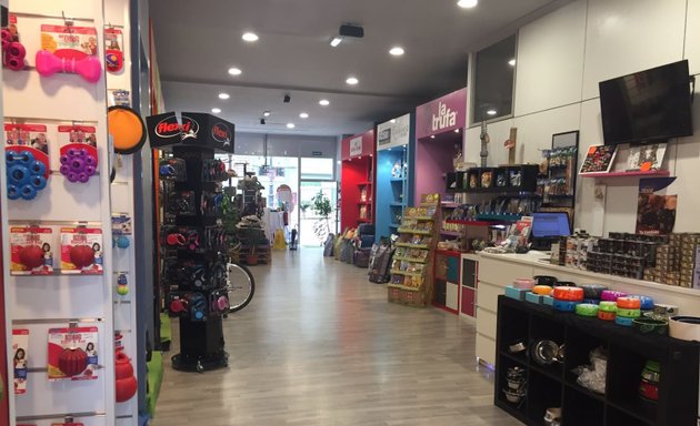 Foto de Mas Can Av. Galicia - Tienda y Peluqueria canina y felina