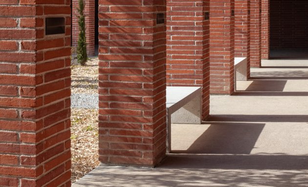 Photo de Pôle Funéraire de Toulouse Métropole SUD - funérarium et crématorium