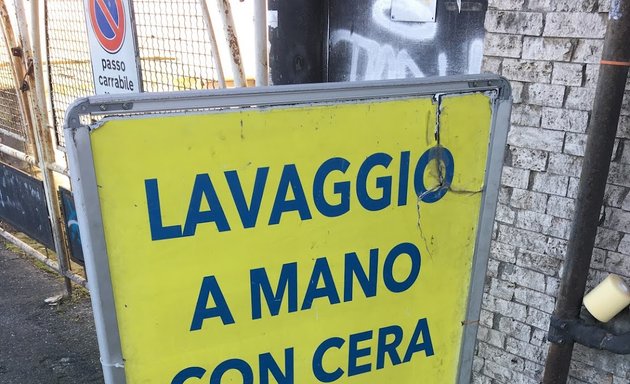 foto Autolavaggio