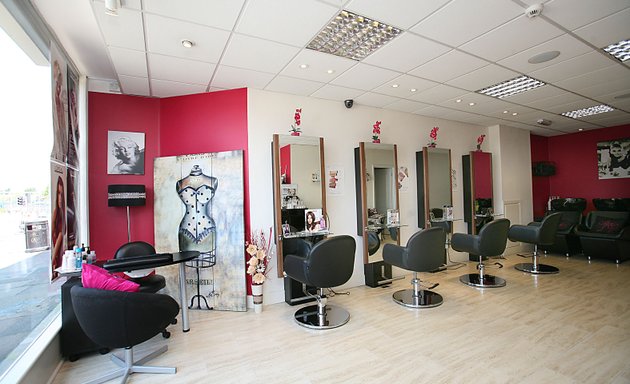 Photo of Glamorise Hair & Beauty Salon