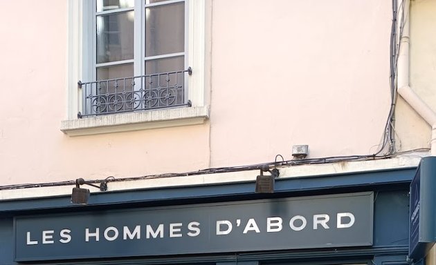 Photo de Les Hommes D'Abord Coiffeur Homme Barbier Sala