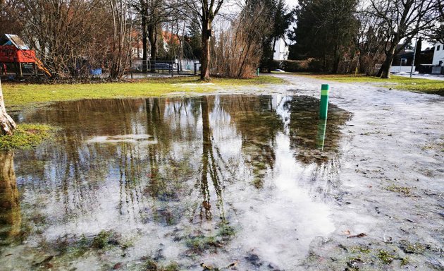 Foto von Spielplatz Holzapfelkreuther Straße