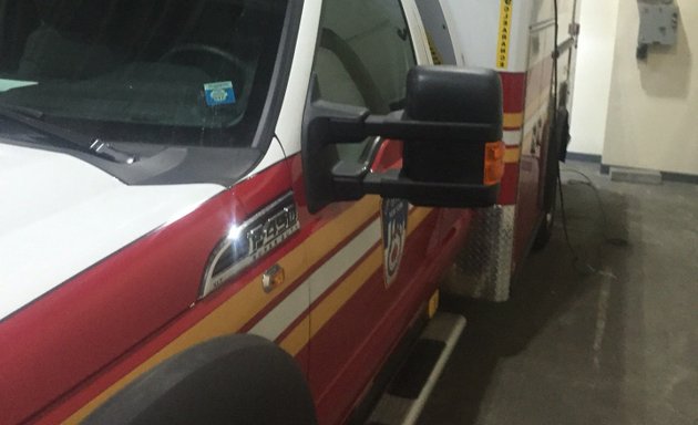 Photo of FDNY EMS Station 59